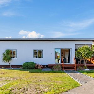 Tranquil Tauhara - Taupo Central Holiday Home Exterior photo