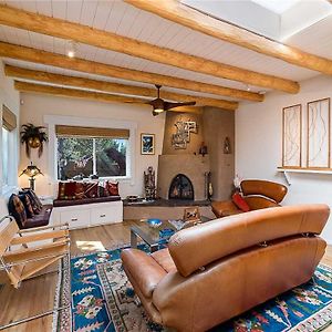 Casa Galleria, 3 Bedrooms, Wifi, Fireplace, Fenced Yard, Sleeps 9 Santa Fe Exterior photo