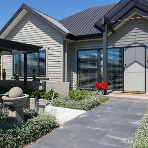 Stay Taupo Exterior photo